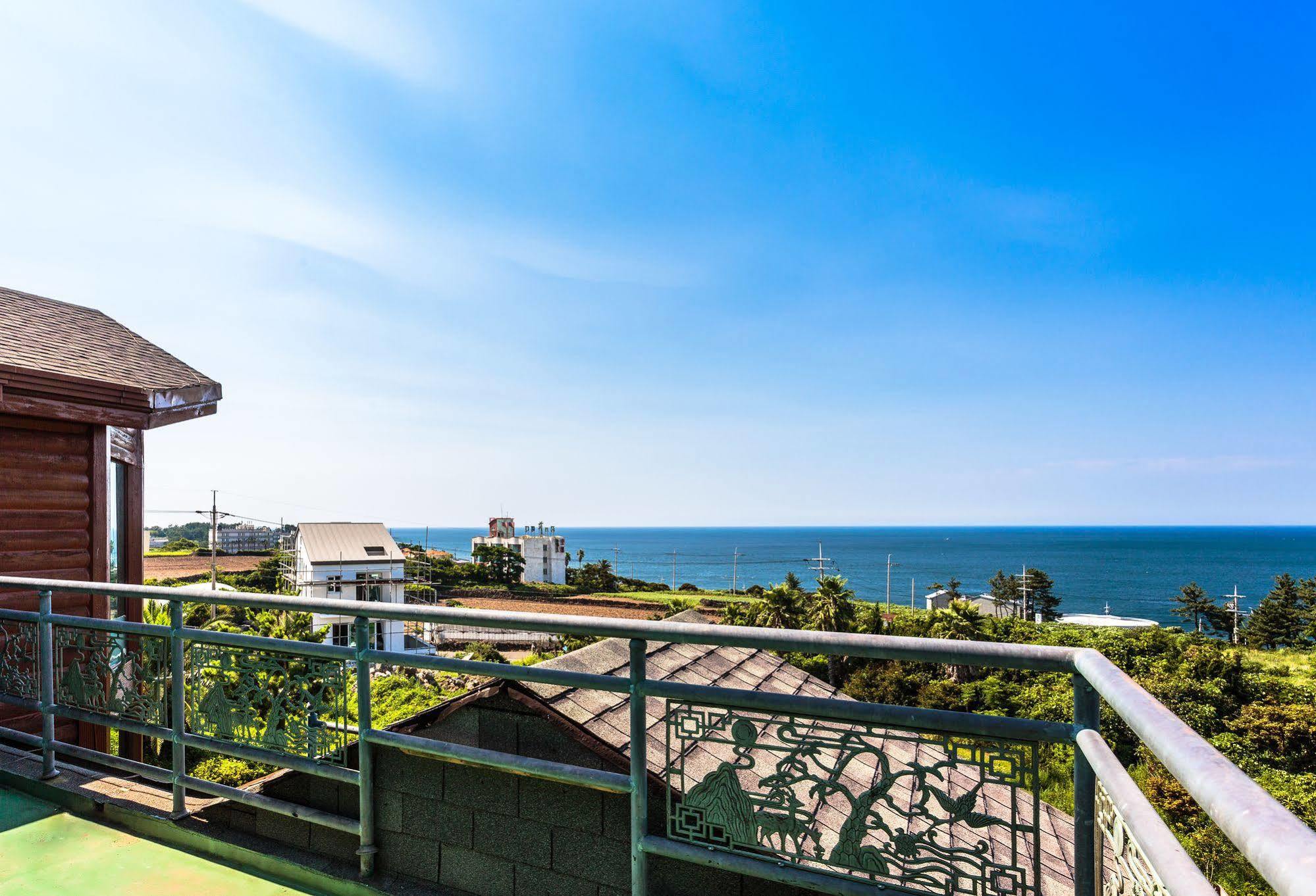 Cadelhas Hotel Jeju Exterior foto